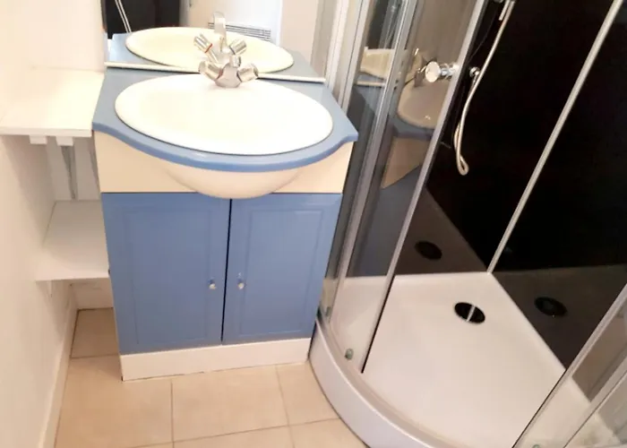 Maison Confortable A 33 M² Avec Terrasse 度假居